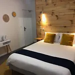 Du D'arjuzanx Отель 3*