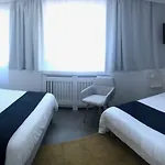 Отель Du D'arjuzanx Arjuzanx