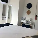 Du D'arjuzanx Отель 3*