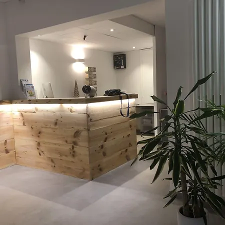 Du D'arjuzanx Hotel 3*
