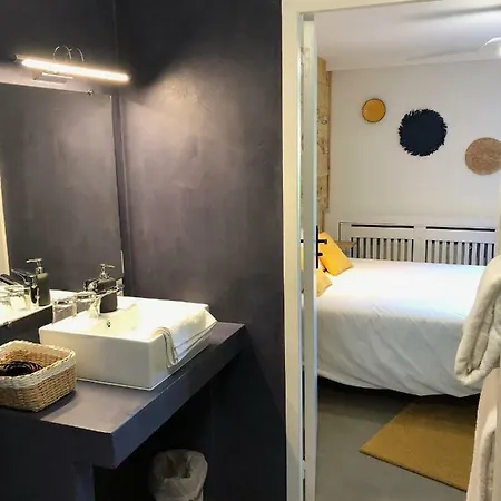 Du D'arjuzanx Hotell 3*