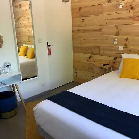 Du D'arjuzanx Hotel