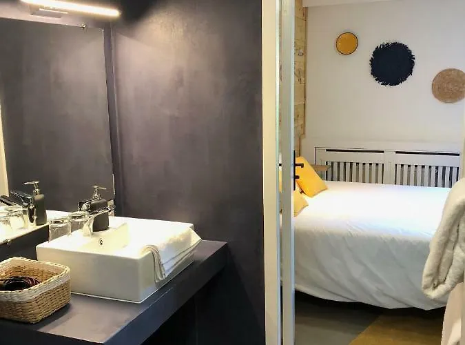 Du D'arjuzanx ホテル 3*