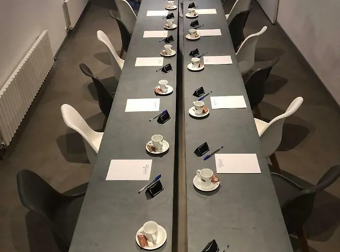 Du D'arjuzanx ホテル 3*