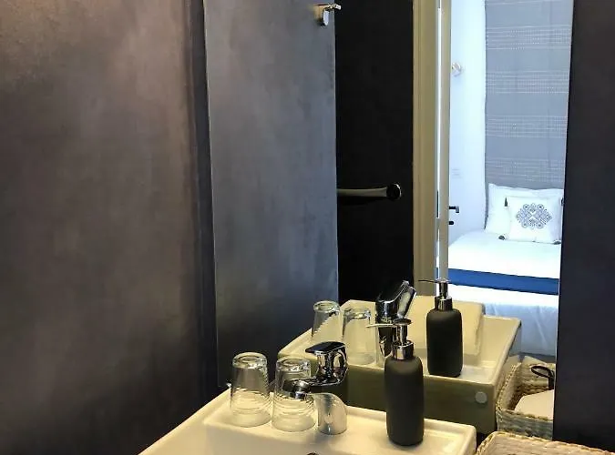 Du D'arjuzanx Hotell 3*