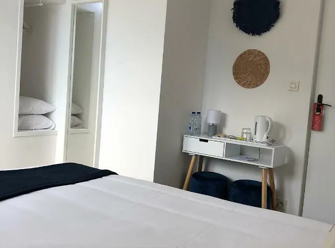 Du D'arjuzanx Hotell 3*