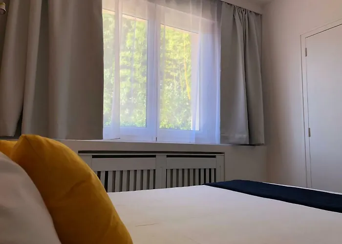 Hotell Du D'arjuzanx